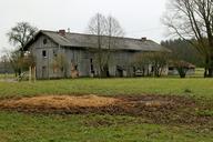 barn-farm-farmhouse-building-ruin-226855.jpg