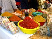 spices-tunisia-market-1064785.jpg