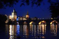 prague-night-bridges-capital-river-411962.jpg