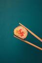 sushi-chopsticks-maki-food-926628.jpg