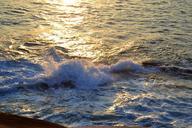 ocean-waves-rocks-splash-sea-730360.jpg