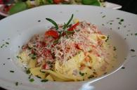 noodles-tagliatelle-eat-709727.jpg