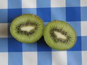 kiwi-fruit-exotic-fruits-vitamins-734850.jpg