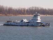 tugboat-river-towing-harbor-vessel-17569.jpg