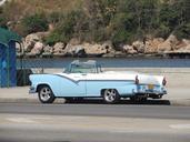 cuba-auto-walk-old-havana-car-819599.jpg