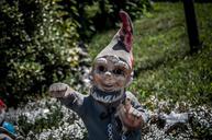 dwarf-garden-gnome-garden-figurines-1160509.jpg