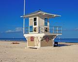 cabin-life-tower-guards-beach-1505759.jpg