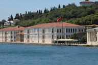 istanbul-bosphorus-sea-flag-858627.jpg