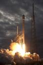 lift-off-rocket-launch-spacex-693249.jpg