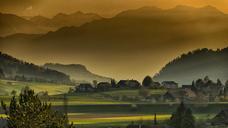 landscape-autumn-twilight-mountains-615428.jpg