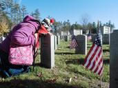 cemetery-veteran-widow-sadness-269663.jpg