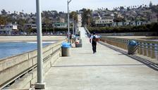 pier-ocean-dock-skyline-building-287474.jpg