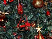 christmas-tree-holiday-ornaments-595019.jpg