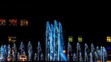 barcelona-street-fountains-lights-959077.jpg