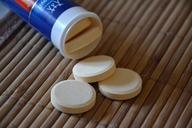 tablet-tablets-medical-vitamins-313757.jpg