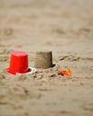 sand-bucket-beach-play-toy-603043.jpg