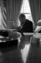 President_Ford_at_his_desk_-_NARA_-_6829607.jpg