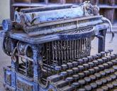 typewriter-vintage-1007298.jpg