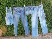 jeans-leash-laundry-936684.jpg