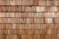 shingle-wood-facade-cladding-wall-1075091.jpg