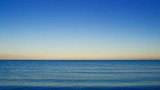 horizon-sea-blue-water-sunset-1083742.jpg