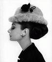 Audrey_Hepburn_photographed_by_Cecil_Beaton_for_&quot;Vogue&quot;_-_1964.jpg