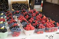 berries-food-vitamins-red-black-438458.jpg