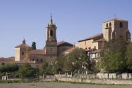 santo-domingo-de-silos-monastery-552170.jpg