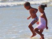 children-play-beach-water-sea-fun-585731.jpg