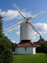 windmill-wind-power-wind-energy-164877.jpg