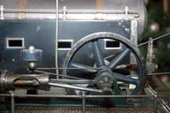 steam-engine-toys-metal-construction-547629.jpg