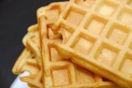 waffles-dessert-cake-sweet-dish-1044180.jpg