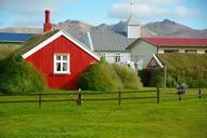 iceland-church-lawn-house-535002.jpg