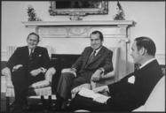 President_Nixon_meeting_with_the_Hon.Jack_G_Gorton_-_NARA_-_194715.tif