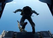 skydiving-jump-high-altitude-halo-708699.jpg