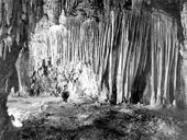 TBT_Carlsbad_Caverns_1923.jpg