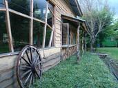 farm-house-facade-architecture-509627.jpg