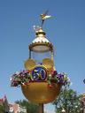 Disneyland-50th lamppost.jpg