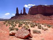 monument-valley-usa-desert-rocks-182002.jpg