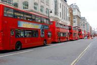 buses-tourists-ahren-england-833503.jpg