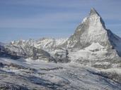 matterhorn-zermatt-valais-alpine-704358.jpg