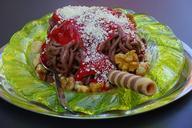 spaghetti-ice-ice-schokoeis-dessert-373202.jpg