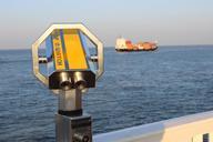 telescope-elbe-ship-viewpoint-179404.jpg