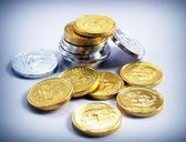 coin-gold-cash-isolated-tower-1549059.jpg