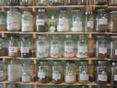 spices-glasses-shelves-business-728834.jpg