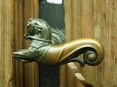 door-knob-horse-metal-sculpture-504540.jpg