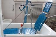 hospital-bad-wc-lift-chair-crane-834335.jpg