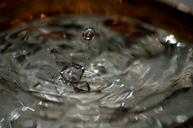 water-drop-waterdrop-macro-liquid-503329.jpg