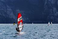 wind-surfing-water-sports-wind-1620354.jpg