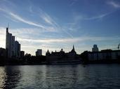 river-city-in-the-evening-sky-664107.jpg